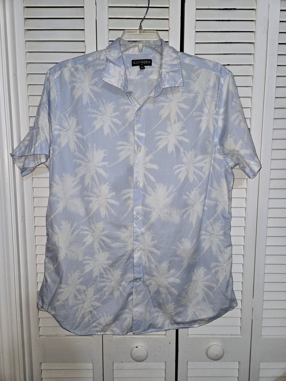 Express Men’s XL Blue Palm-Print Short Sleeve Shirt
